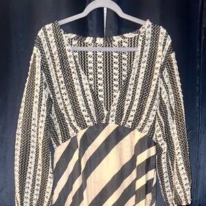 Chic Black and Beige Patterned Dress